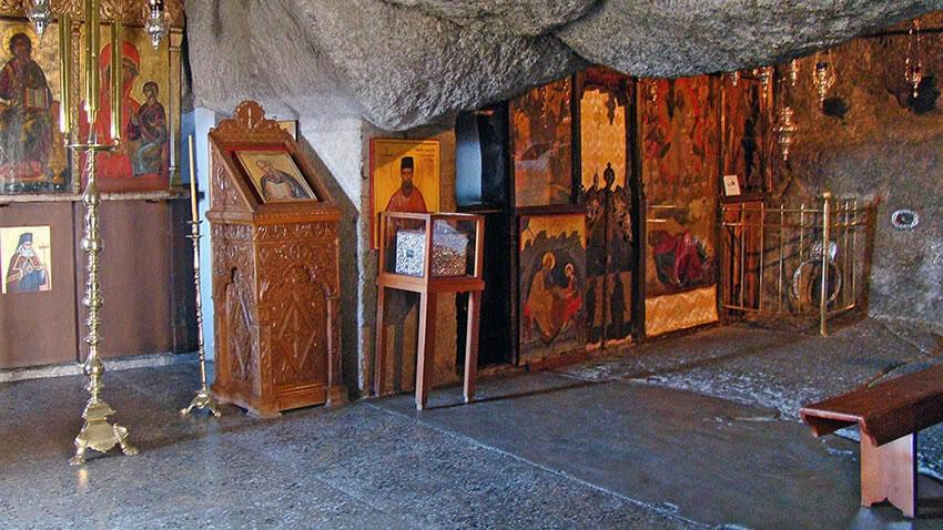Ιερό Σπήλαιο της Αποκάλυψης, Πάτμος